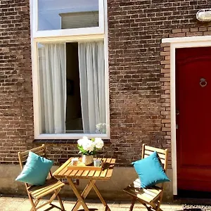  Appartement Basic Little House Scheveningen Nederland