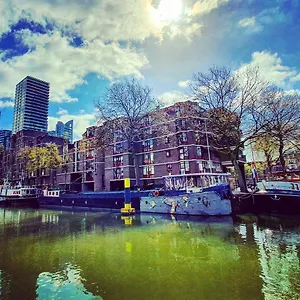  Botel Houseboat Nederland